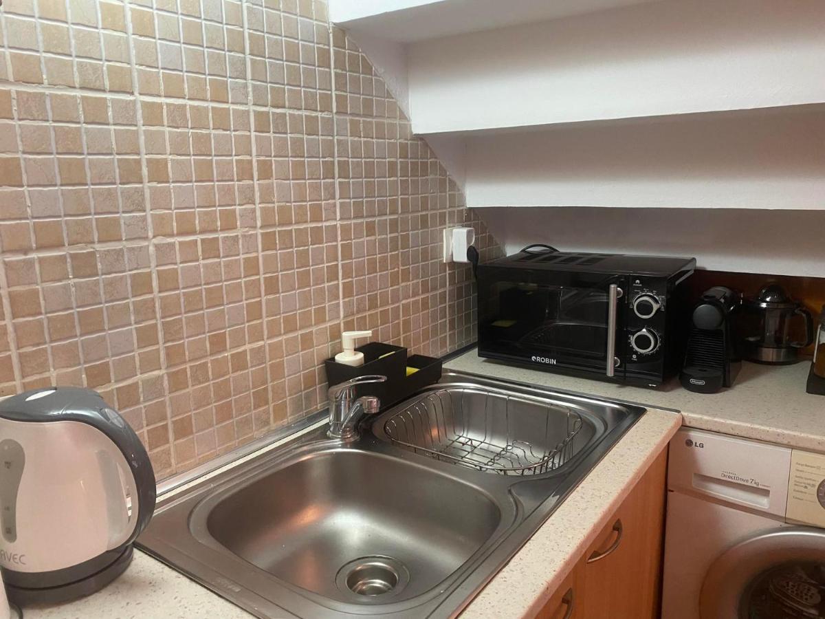 Cozy Maisonette Next To Plaka เอเธนส์ ภายนอก รูปภาพ